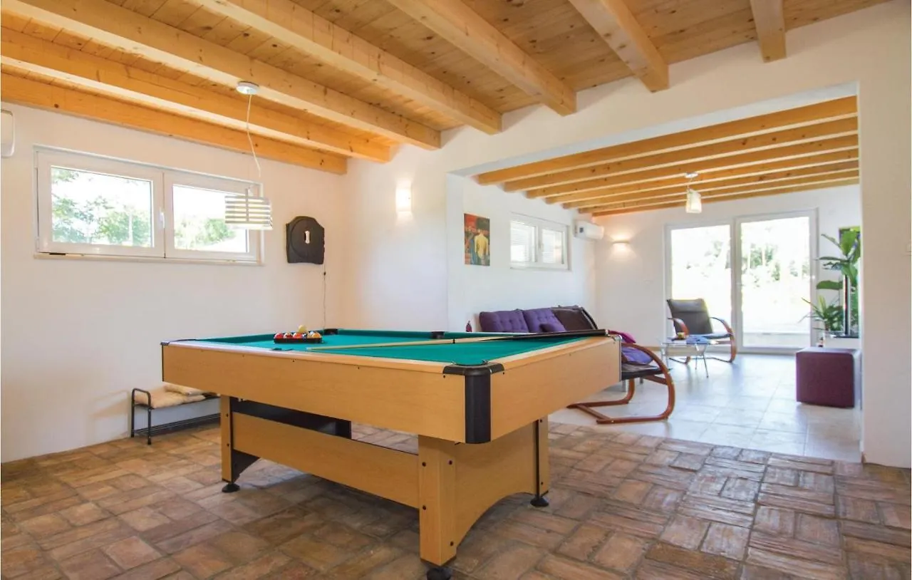 Awesome Home In Rakalj With House Sea View Хорватия